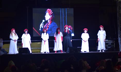 Notte Rosa a Tor San Lorenzo, un successo l'idea del Comune