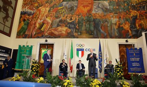Salone d'Onore del Coni, gli auguri delle Fiamme Gialle