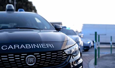 Picchia la moglie davanti ai figli: arrestato 42enne a Fondi