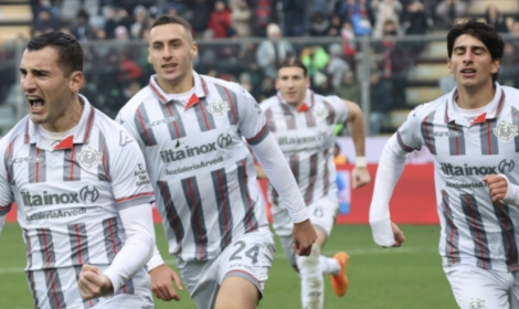 Bonazzoli e Sanabria fanno volare alto la Cremonese