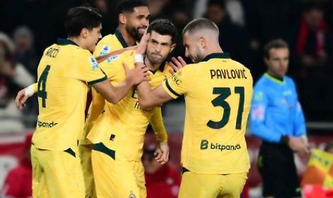 Pulisic, dalla panchina, cambia le sorti del match: doppietta al Torino e Milan in vetta con il Napoli