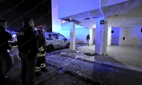 Bomba in viale Kennedy, distrutto il furgone di una disabile: i consiglieri valutano di devolvere i gettoni di presenza