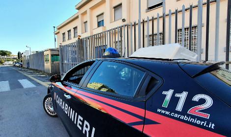 Scarcerato per una grave allergia, ma&nbsp;non rispetta i domiciliari: torna in carcere