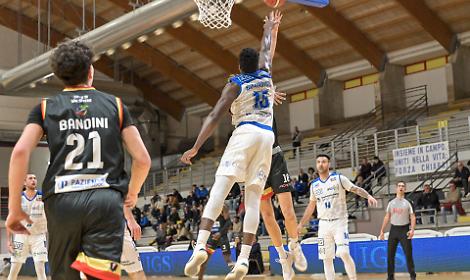 Latina batte San Severo e confeziona il terzo successo consecutivo