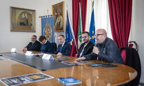 Capodanno 2026, Formia festeggia in grande stile con Sannino e Gigi Finizio