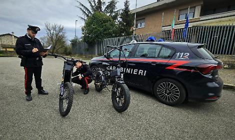 E-bike trasformate in motorini: scattano controlli e sanzioni a Sezze