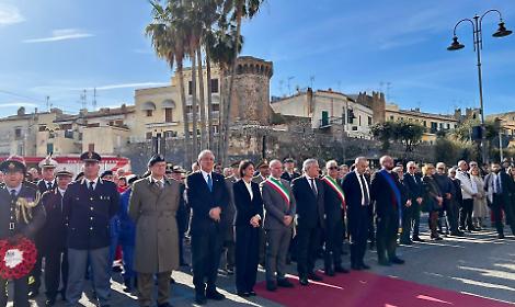 Anzio e Nettuno ricordano lo Sbarco, presenti Tajani e Aurigemma