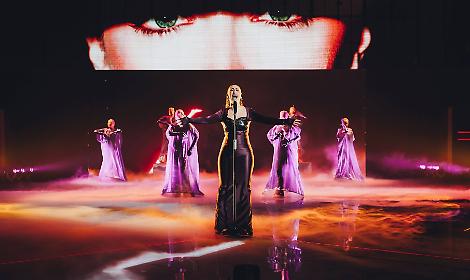 Delia a Sabaudia con "Sicilia Bedda", la cantautrice ospite dell'Arena del Mare