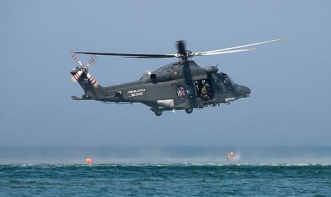 Trasporto sanitario urgente a Ventotene: elicottero dell&rsquo;Aeronautica Militare salva un uomo