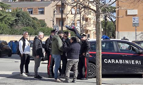 Cha Cha sorpreso ancora alla guida, i carabinieri gli sequestrano l&rsquo;auto