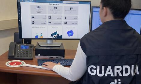 Confisca da 1,5 milioni a un imprenditore di Latina: villa, auto di lusso e Rolex nel mirino della Guardia di Finanza