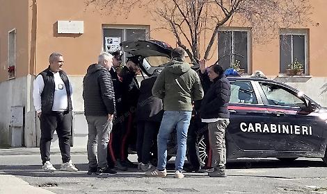 Minacce ai carabinieri, arresti domiciliari per Cha Cha