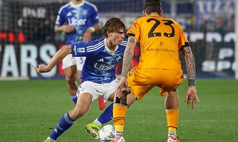 Douvikas e Diego Carlos ribaltano la Roma: quarto posto per il Como