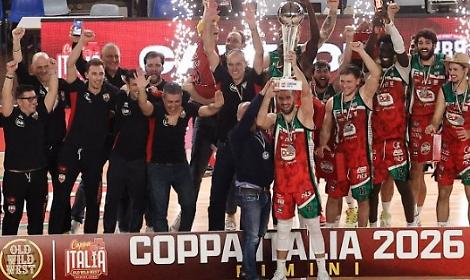 Stefano Saccoccia, dalla Smg Latina alla vittoria della Coppa Italia di A2 con Rimini