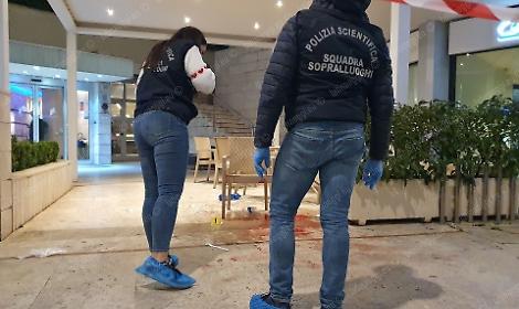 Folle aggressione a coltellate in centro: ammesso il rito abbreviato