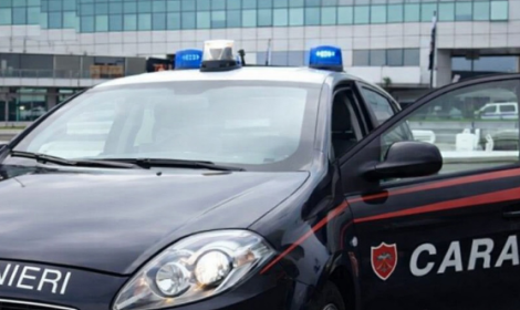 I Carabinieri denunciano una ventisettenne per tentato furto