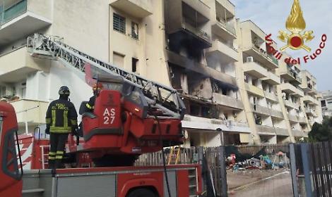 Esplosione in palazzina ad Anzio: tre feriti e 32 persone sfollate