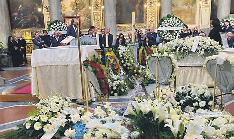 Morto in piscina, ll&rsquo;ultimo saluto al piccolo Gabriele: Roma si ferma nel dolore