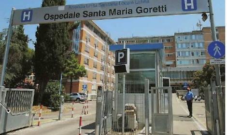 Morta dopo una lunga degenza ospedaliera, la famiglia denuncia il Goretti