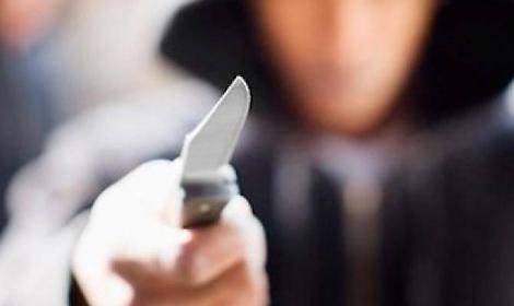 Lite tra minori finisce a coltellate. Arrestato un 14enne