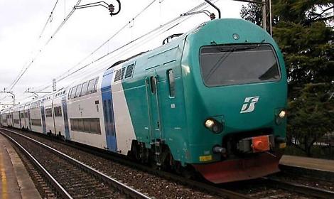 Donna salvata sul treno Roma-Napoli: intervento provvidenziale di due sanitari