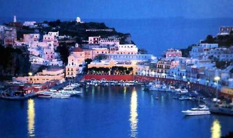 Tutte le vele blu del mare pontino