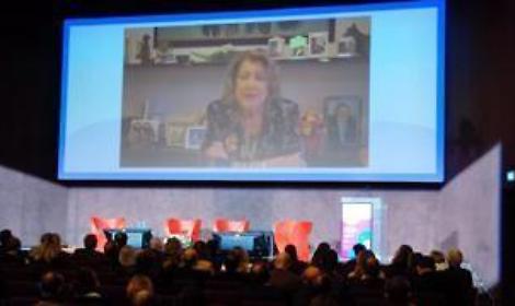 Scienza: Bracco, 'Italia combatta stereotipi e investa su potenziale donne'