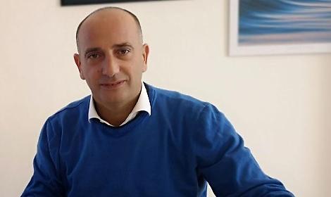 Stefanelli chiude il 2025 &ldquo;con il botto&rdquo;: arrivano finanziamenti per scuole, scogliera e patrimonio storico