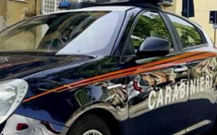 In casa aveva oltre cinquanta cartucce non dichiarate, denunciato un 35enne