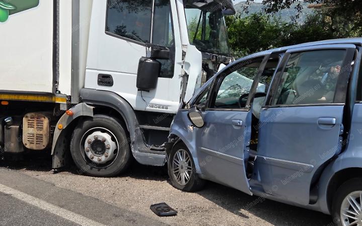 Frontale sull'Appia, la vittima &egrave; Federica Testa di 36 anni