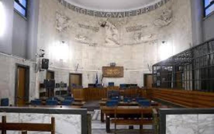 Truffa con i fondi delle piccole e medie imprese, a giudizio