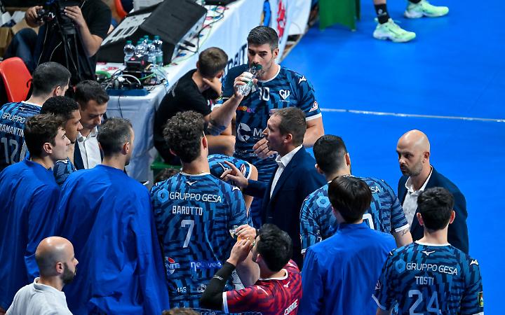 Cisterna volley, omologata la vittoria di Monza. E domenica arriva Modena