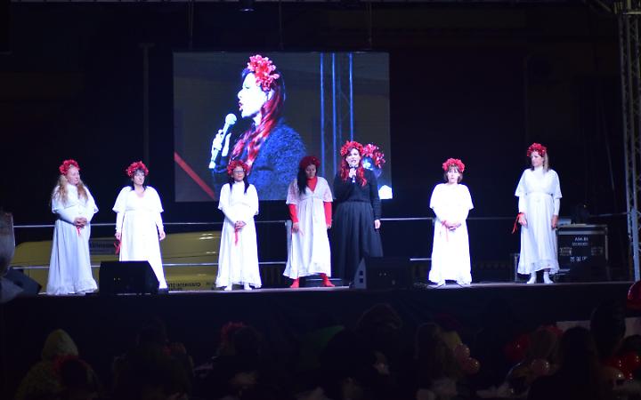 Notte Rosa a Tor San Lorenzo, un successo l'idea del Comune