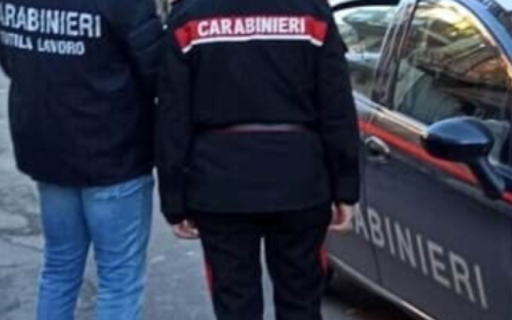 Lavoratori senza spogliatoi n&eacute; servizi igienici: denunciata la titolare dell&rsquo;azienda agricola