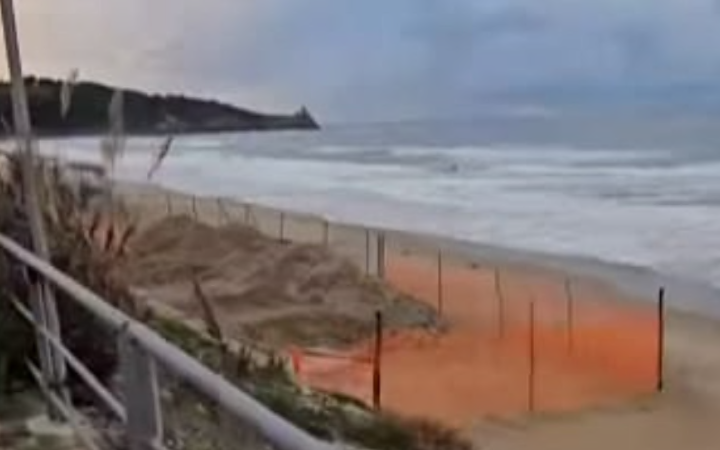 Gaeta, bloccati i lavori in spiaggia