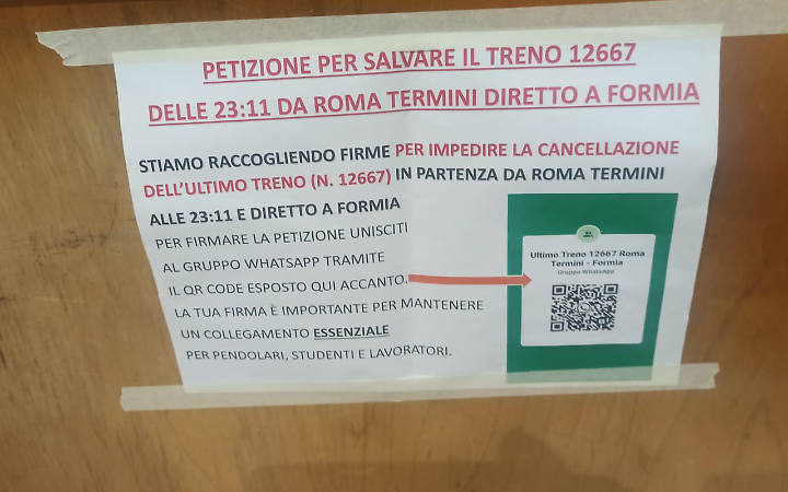 Una raccolta firme per salvare l&rsquo;ultimo treno