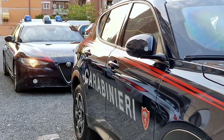 Colpo in un autosalone a Roma, una delle supercar ritrovata a Latina