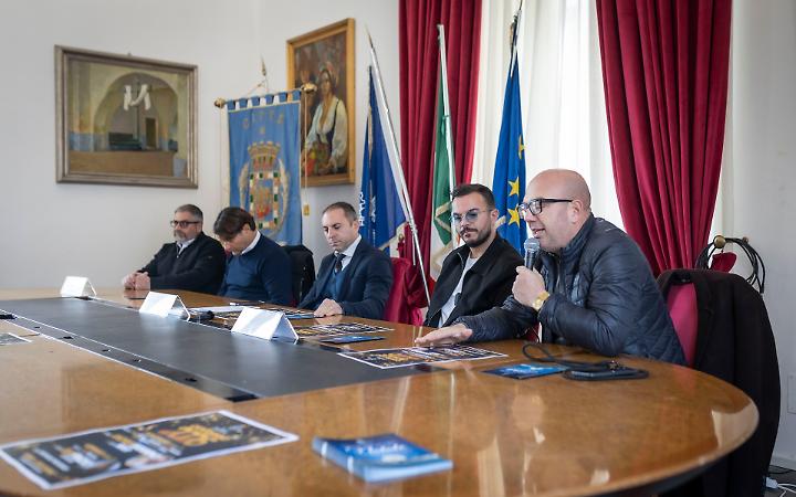 Capodanno 2026, Formia festeggia in grande stile con Sannino e Gigi Finizio