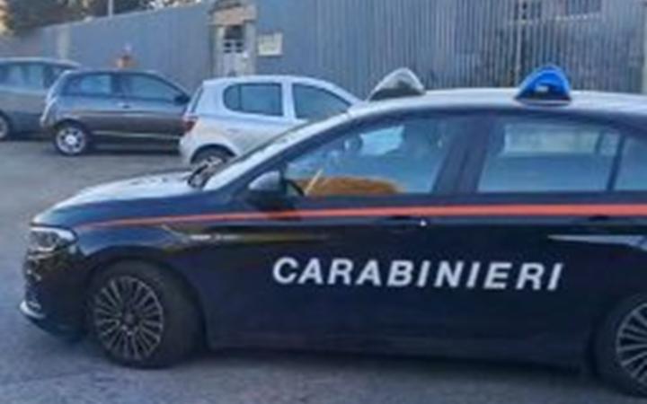 Sezze, maltrattamenti e violenza sessuale sulla moglie: arrestato 51enne