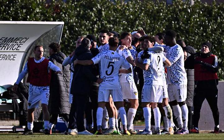 Atalanta U23 - Latina [LIVE]