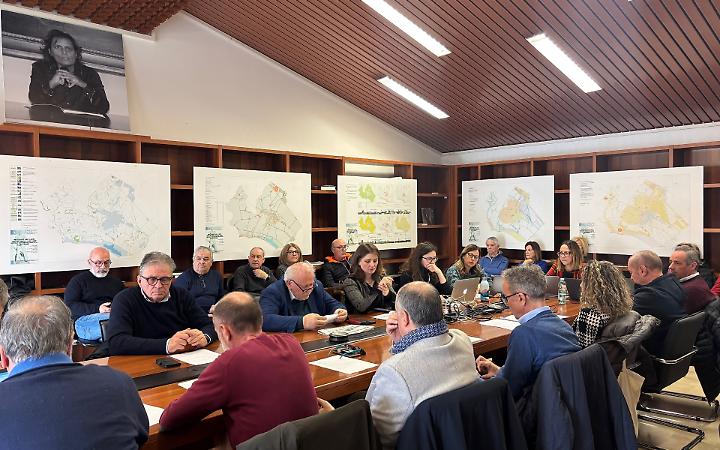 Antenne, dubbi e timori dei cittadini: &laquo;I nostri rischi chi li valuta?&raquo;