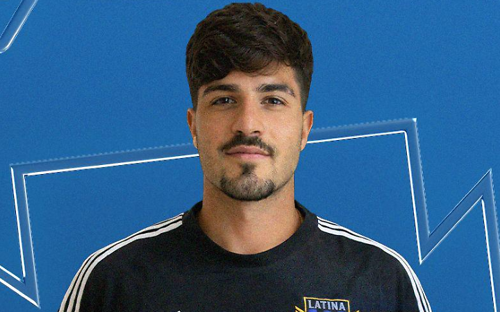 Latina, ecco Antonio Cioffi: fantasia e velocit&agrave; per l&rsquo;attacco