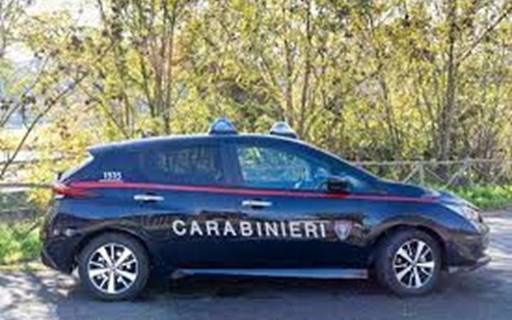 Sezze, rifiuti speciali in un capannone: area sequestrata e proprietari denunciati