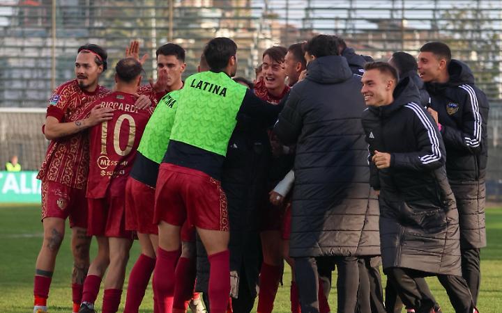 Latina, una finale storica. Volpe plaude il gruppo