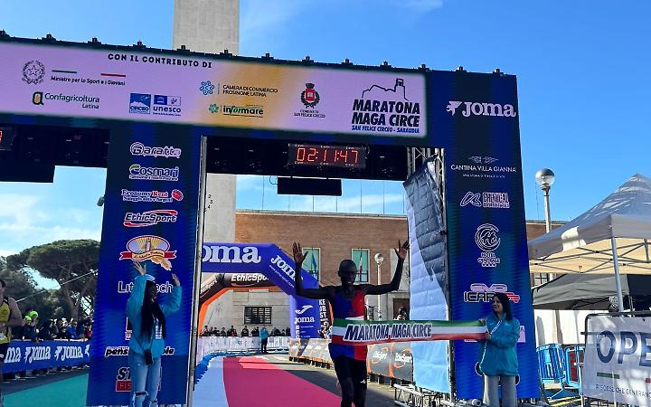 Maga Circe, una Maratona "travolgente": vince Ndorobo Peter Kwemoi