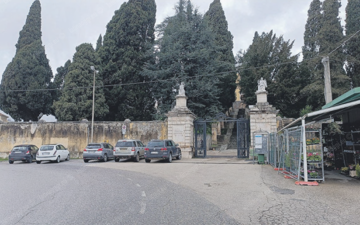 Scandalo cimitero, il Comune di Sezze cambia avvocato