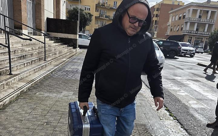 Lettera con frasi deliranti contro i magistrati, scatta l'allarme in Tribunale