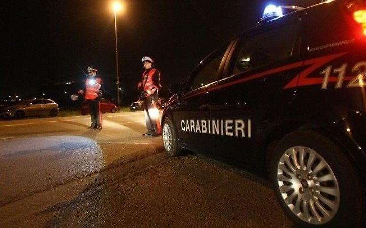 Aprilia, urla nella notte in via Mascagni: arrestato un 22enne per violenza sessuale