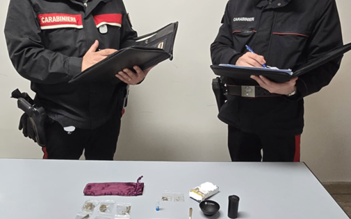 Preso con dosi di hascisc, obblighi di firma per il 28enne arrestato a Fondi