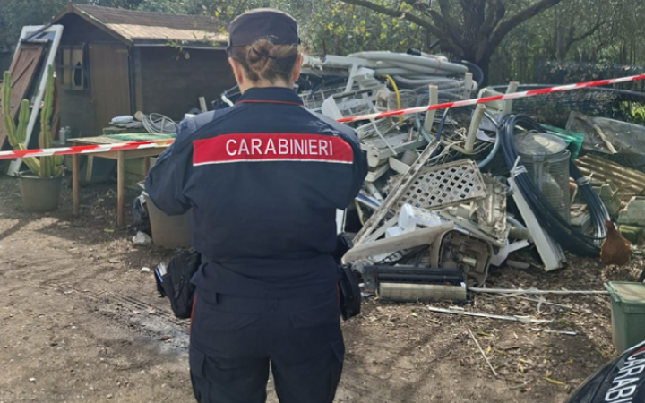 Discarica abusiva scoperta al Circeo: sequestrati 200 metri cubi di rifiuti